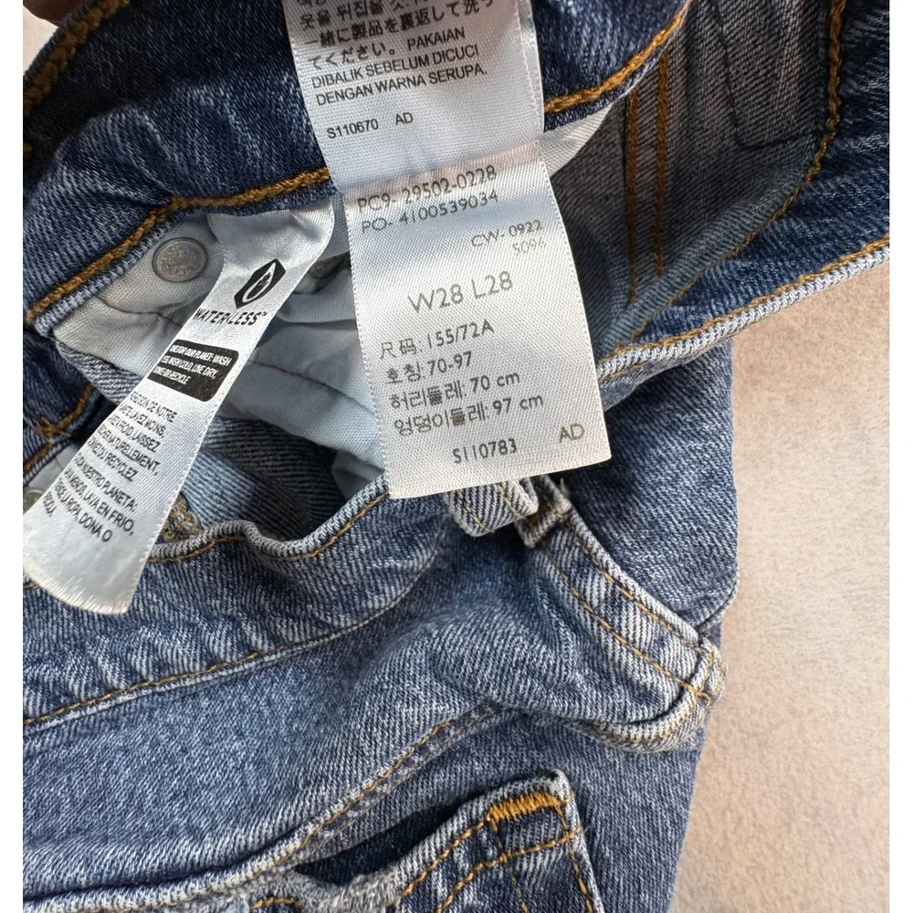 Levis 501 Original Fit Mens Blue Denim Straight Leg Button Fly Jeans W28 L28